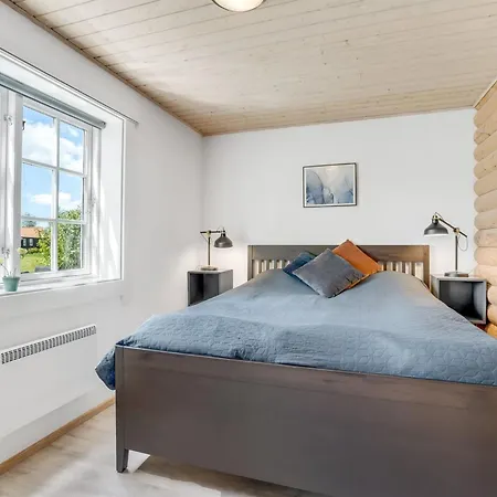 Edzard - 900m From The Sea By Interhome * Bøtø By