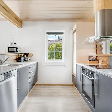 Edzard - 900m From The Sea By Interhome Bøtø By